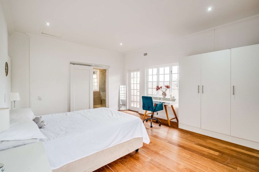 2 Bedroom Property for Sale in Rondebosch Western Cape